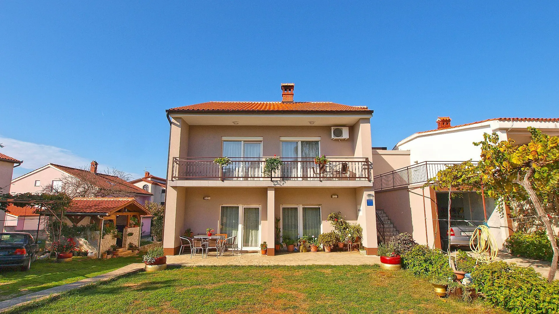 Apartments Silvia 143 Valbandon
